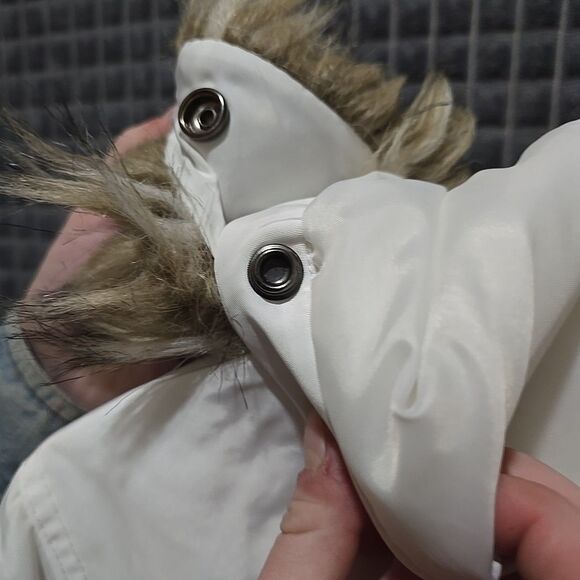 White Hooded Insulated Jacket Coat XL Fur Trim Zip Pennylane Ski Puffer Preppy - Picture 11 of 16